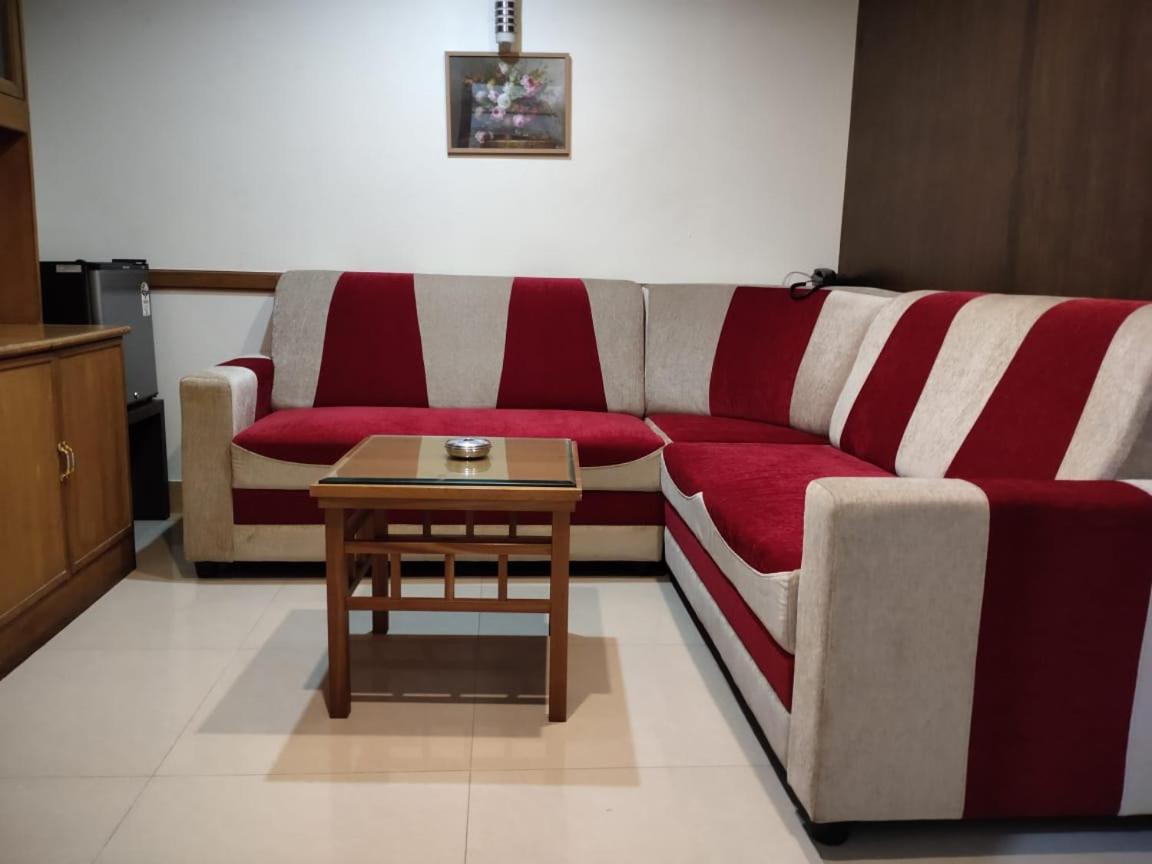 Hotel Western Gatz Theni Luaran gambar
